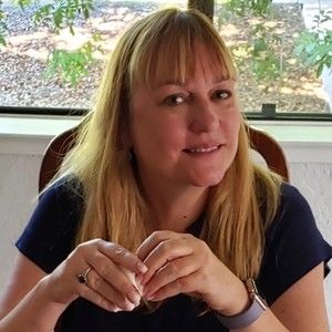 Meet your Posher, Mary beth